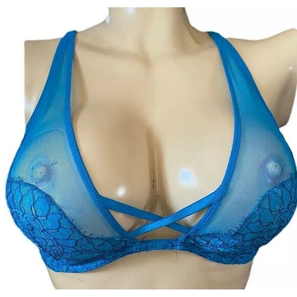 Victoria’s Secret Very Sexy Sheer Mesh unlined Plunge bra - Picture 3 of 8